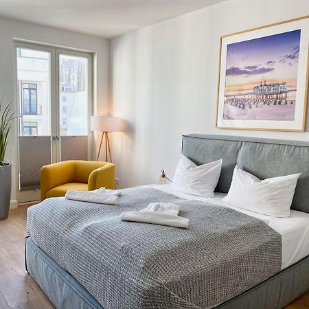 Pool Und Sauna Mit Meerblick, Direkt An Der Seebruecke - First Sellin Fewo 3 8 エクステリア 写真