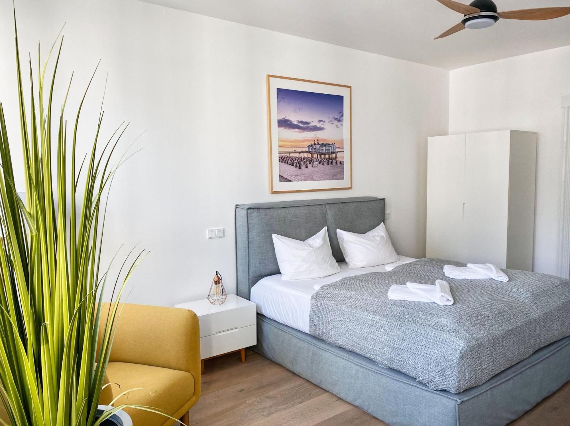 Pool Und Sauna Mit Meerblick, Direkt An Der Seebruecke - First Sellin Fewo 3 8 エクステリア 写真